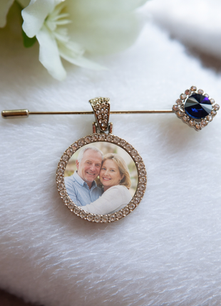 Personalised Bouquet Pin